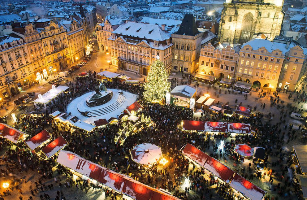 Trade fair in old town in Prague, Christmas