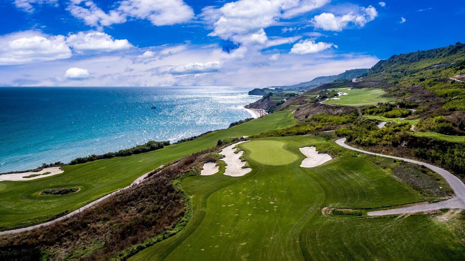 Kauri Cliffs golf course